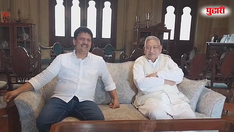 Prakash Abitkar Shahu Maharaj meeting