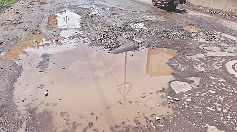 Potholes on Ganpati routes