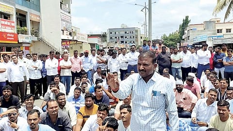 Baramati Rasta Roko