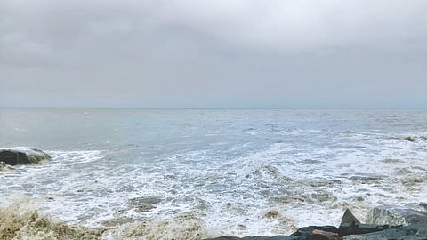 High Sea Waves Warning