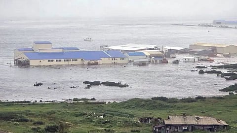 Tsunami hits Russia