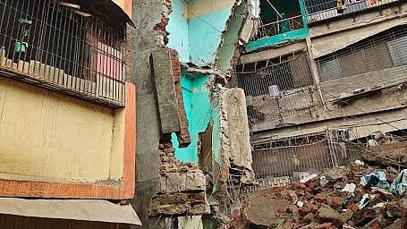  Ulhasnagar Building Collapse |