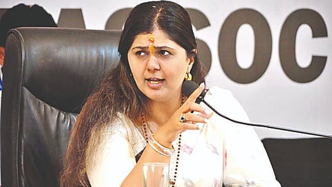 मंत्री पंकजा मुंडे / Minister Pankaja Munde