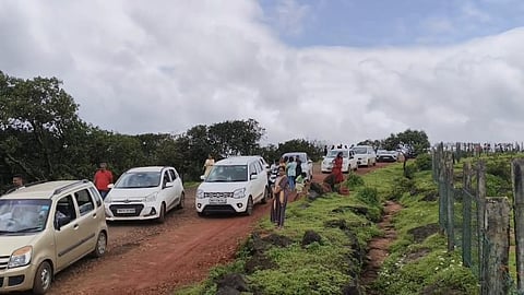 Kaas Pathar Bamnoli Road Potholes
