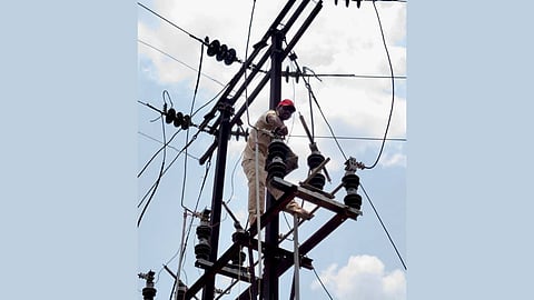 Electricity Workers 
