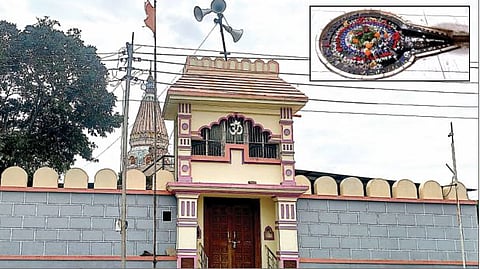 सुप्यातील हेमाडपंती धाटणीचे श्री सिद्धेश्वर महादेव मंदिर