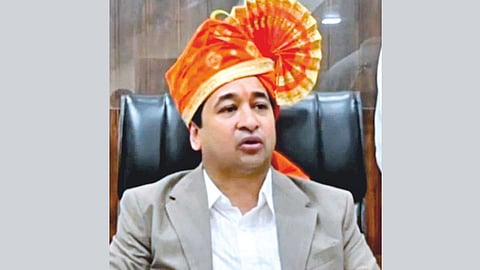 Nitesh Rane Warning Sand Mafia
