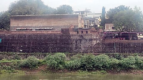 Hutatma Rajguru memorial