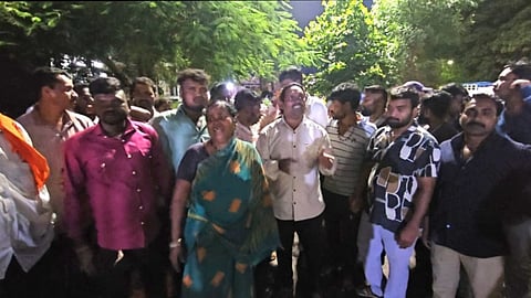 pune crime husband end s his life over wifes affair khed shocking incident