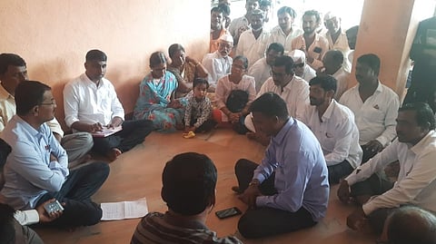 Vadval village liquor ban  