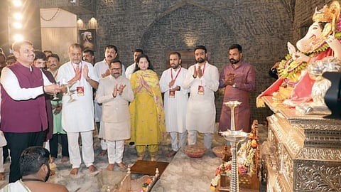 CM Ganpati Darshan