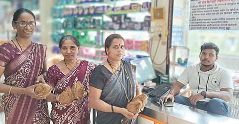 Coconut Rate