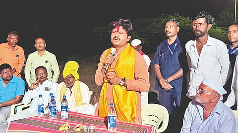 Gopichand Padalkar | 