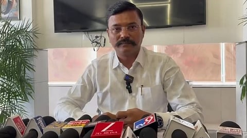 Manoj Liladhar Vani, a businessman from Jalgaon