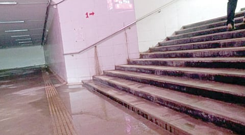 Railway stations poor condition