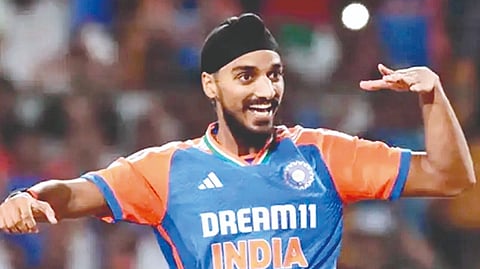 arshdeep-first-indian-bowler-100-t20-wickets