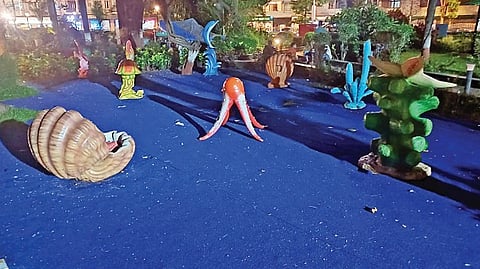 Mumbai Glow Garden