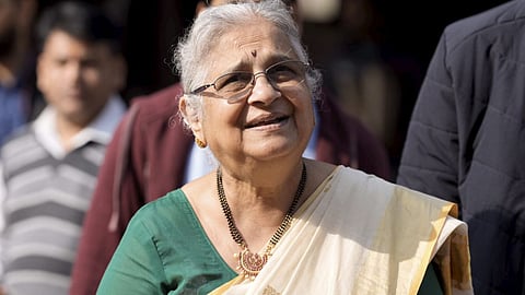 Sudha Murty : 'तुमचे अश्लील व्हिडिओ व्हायरल होत आहेत', खासदार सुधा मूर्ती यांना फोन, अज्ञात कॉलरविरुद्ध गुन्हा दाखल