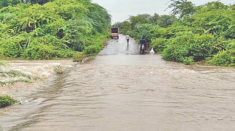 Pandharpur Mangalwedha road news