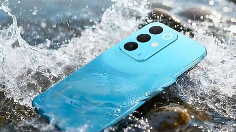 ‘Realme 15x 5G’ची प्रतिक्षा संपली! 7000 mAh बॅटरी, 50-50 MP कॅमेरा-‘मिलिटरी-ग्रेड’ टिकाऊपणा; जाणून घ्या वैशिष्ट्ये 