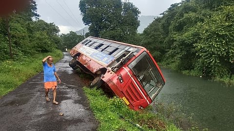 Mahad Falkewadi Accident 