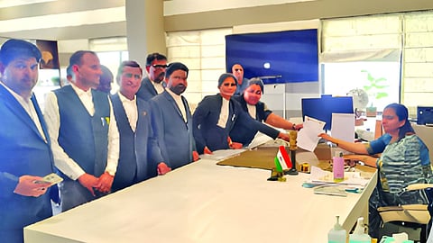 सरन्यायाधीशांवरील हल्ल्याचा तीव्र निषेध