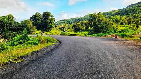 Dangerous roads in Raigad