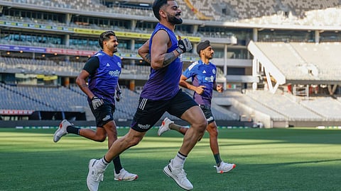 IND vs AUS : प्रवासातील विलंबानंतर भारतीय संघ ऑस्ट्रेलियात दाखल 