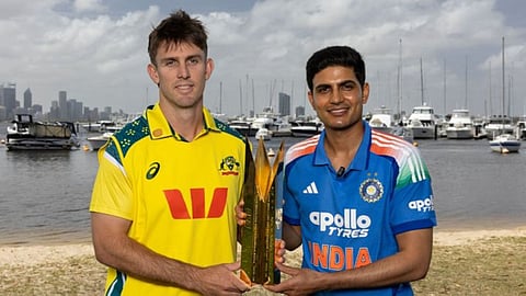 IND ‌vs AUS Match Report : ‘रो-को‌’चा ‌‘फ्लॉप शो‌’! पहिल्या वन डेत ऑस्ट्रेलियाचा भारतावर 7 गडी राखून विजय