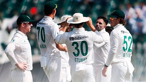 Keshav Maharaj vs Pakistan : पाक फलंदाजांचे केशव महाराजसमोर लोटांगण! 7 विकेट घेऊन WTC मध्ये रचला विक्रम
