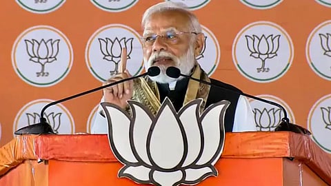 Bihar Election 2025 : "ते मुलांना पिस्‍तुल देत आहेत, आम्‍ही लॅपटॉप देत आहोत"