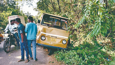 Sindhudurg Accident News