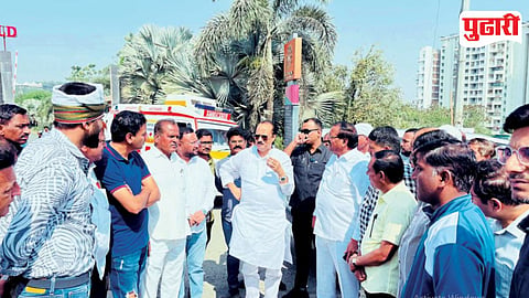 सूस-नांदे रस्त्याची उपमुख्यमंत्री अजित पवार यांनी पाहणी केल्यावर या रस्त्याच्या रुंदीकरणास सुरुवात करण्यात आली आहे.