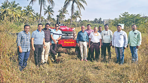 Pudhari Agri Pandhari |