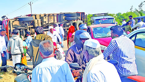 Beed Accident News