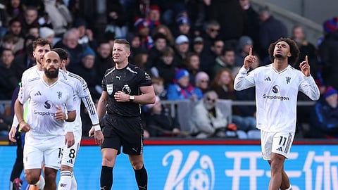 English Premier League : मँचेस्टर युनायटेडचा क्रिस्टल पॅलेसवर दमदार विजय, क्रिस्टलची 12 सामन्यांची अभेद्य मालिका संपुष्टात