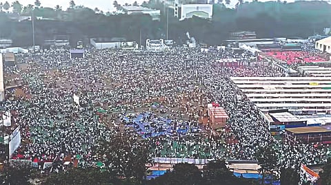 Mahaparinirvan Din