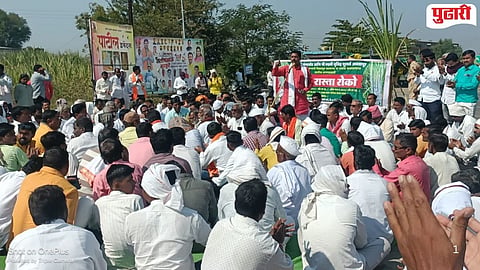 Gangakhed Parbhani road blockade