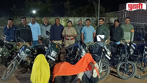Illegal Gambling Raid  Korpana 