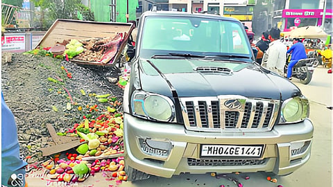 Car Accident : शिवाजीनगरात सुसाट स्कार्पिओने भाजी विक्रेत्यांना उडविले