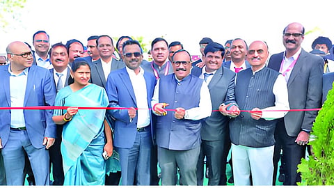 Atul Save : उद्योगांसाठी एप्रिलपासून भूसंपादन : अतुल सावे