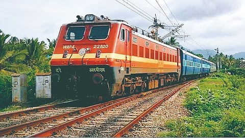 Nagpur Madgaon Express