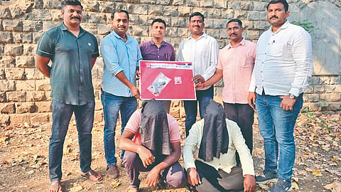Pistol smuggling