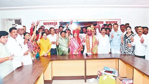 Panchayat Samiti Malshiras: माळशिरस पंचायत समिती सभापतीपदी शिवसेनेचे दत्तात्रय मगर 