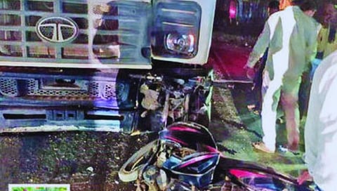 jalna road accident