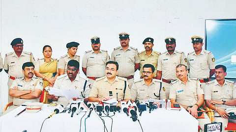 Vijapur police