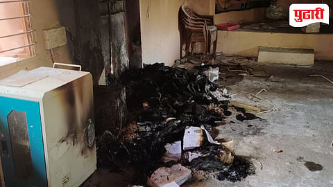 Hingoli news | औंढ्यात गट साधन केंद्राला भीषण आग; संकलित मूल्यमापन चाचणीचे १२ हजार पेपर जळून खाक