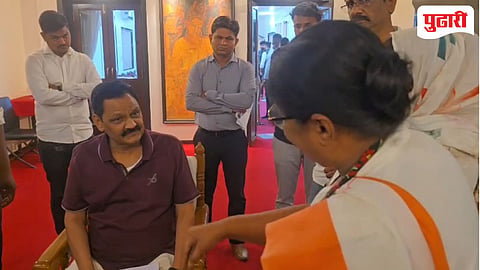 पाया पडतो, पण बोलणार नाही!' आदिवासींच्या प्रश्नावर मंत्री उईके पत्रकारांवरच डाफरले; जळगावात हायव्होल्टेज ड्रामा