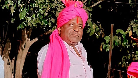 Solapur News | परितेवाडी विकास सेवा सोसायटीच्या चेअरमनपदी मोहन चव्हाण बिनविरोध   