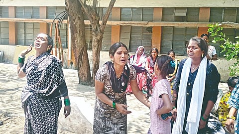 Solapur crime: तरुणाची दगडाने ठेचून हत्या